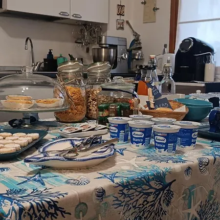 Casa Felicidad Alojamento de Acomodação e Pequeno-almoço 2*