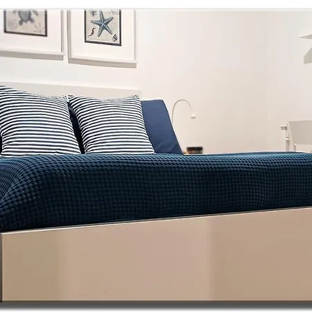 فندق مبيت وإفطار Casa Felicidad 2*
