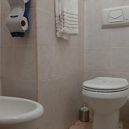 فندق مبيت وإفطار Casa Felicidad 2*